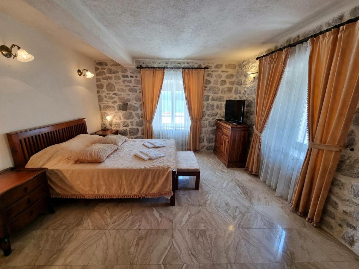 Palace Jelena Rooms Perast Rum bild